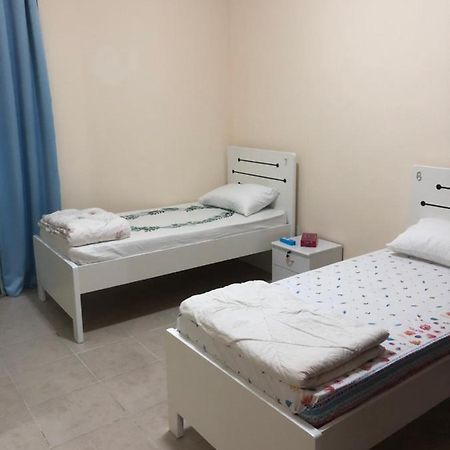 Kaya Hostel Дубай Екстер'єр фото