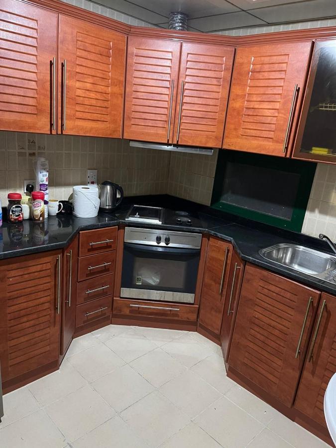 Kaya Hostel Дубай Екстер'єр фото