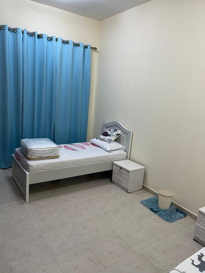 Kaya Hostel Дубай Екстер'єр фото