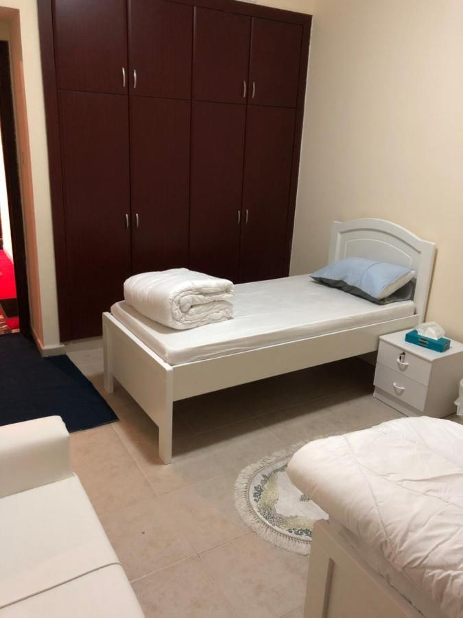 Kaya Hostel Дубай Екстер'єр фото