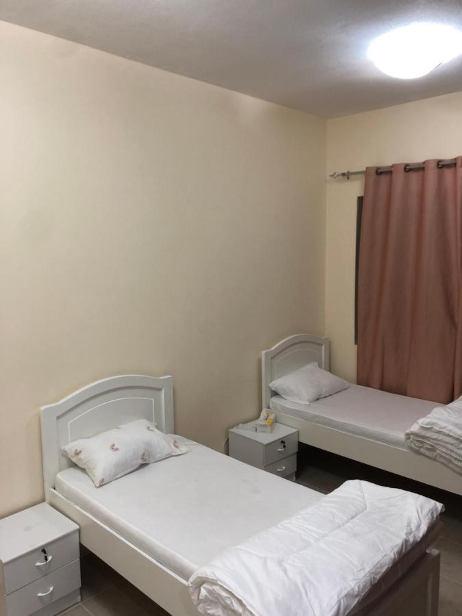 Kaya Hostel Дубай Екстер'єр фото